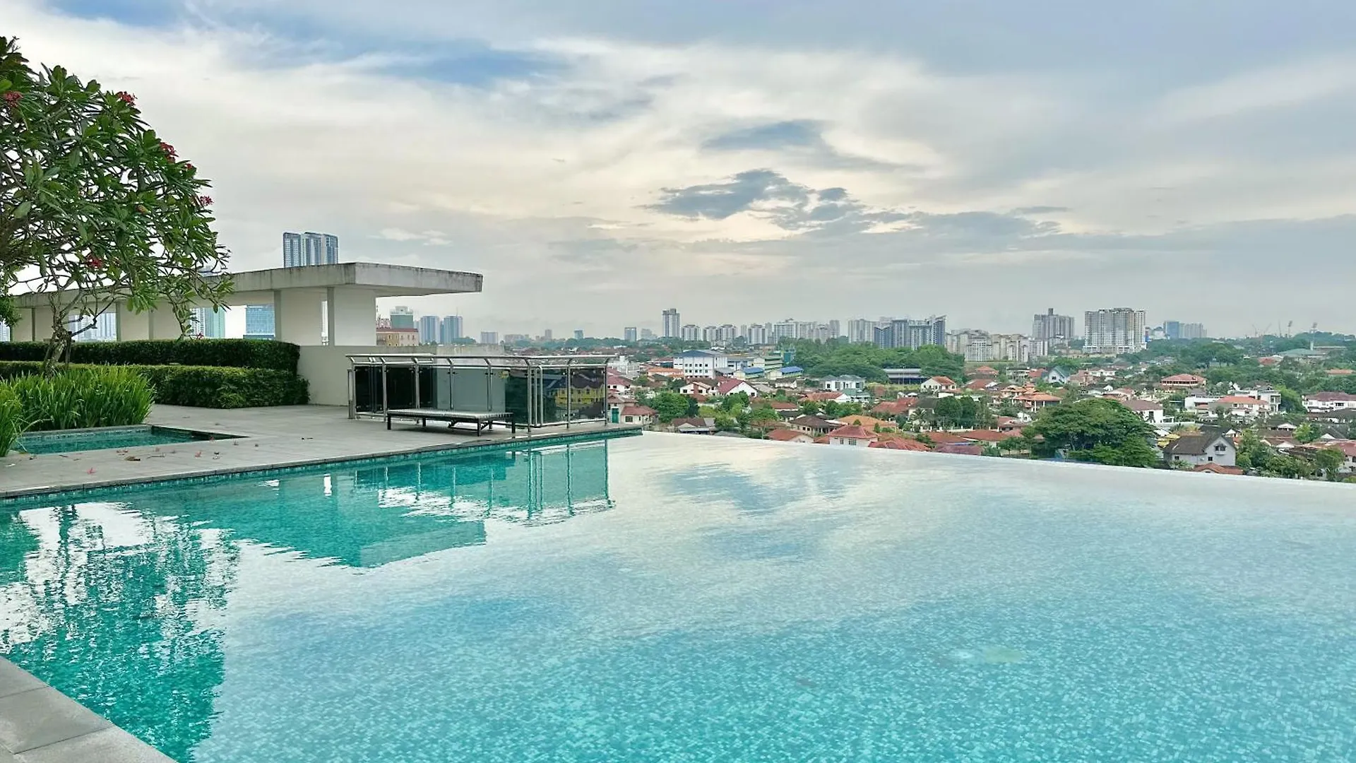 1 Tebrau Residences Near Mid Valley Southkey Jb Johor Bahru