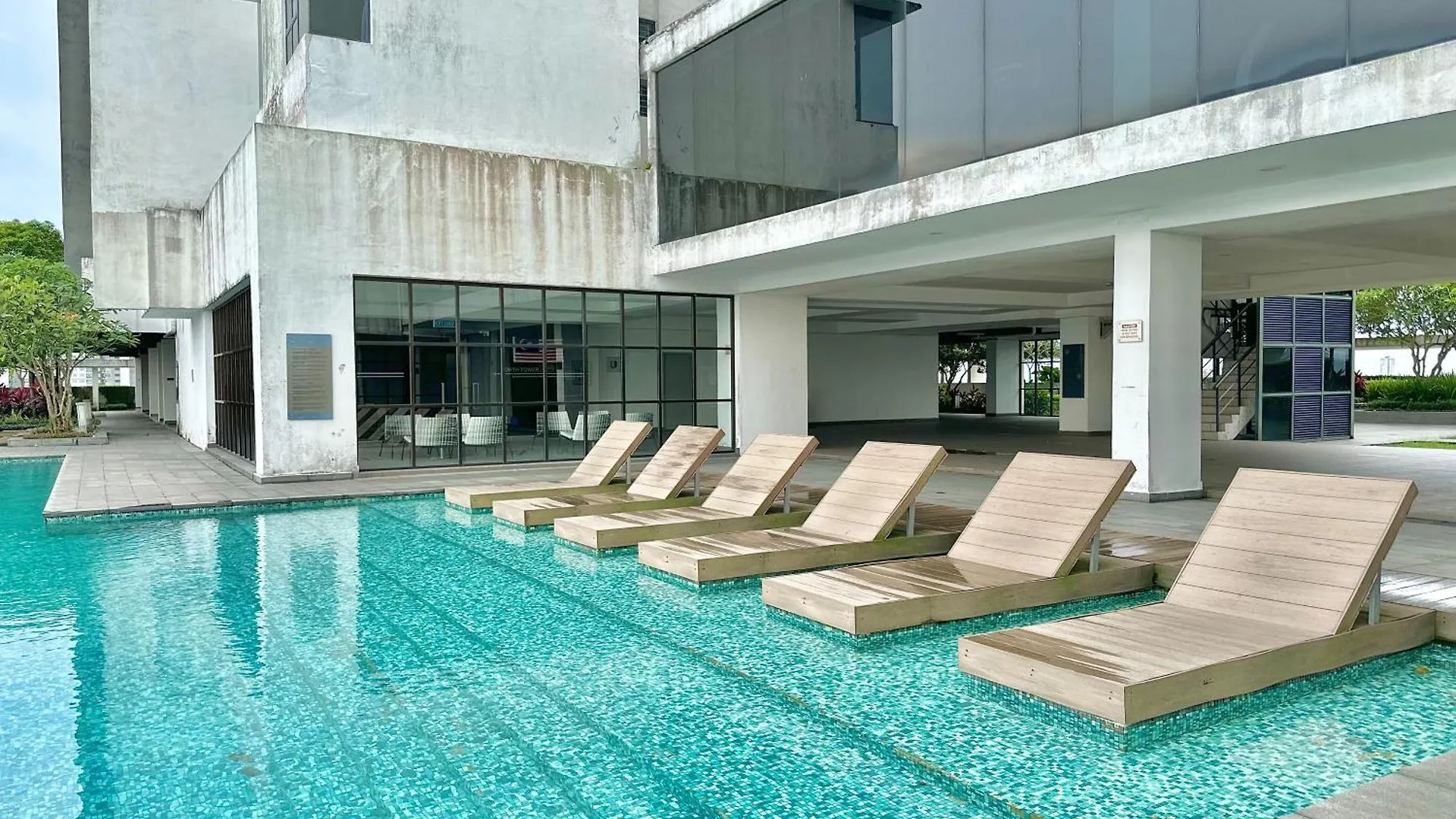 Lägenhet 1 Tebrau Residences Near Mid Valley Southkey Jb Johor Bahru