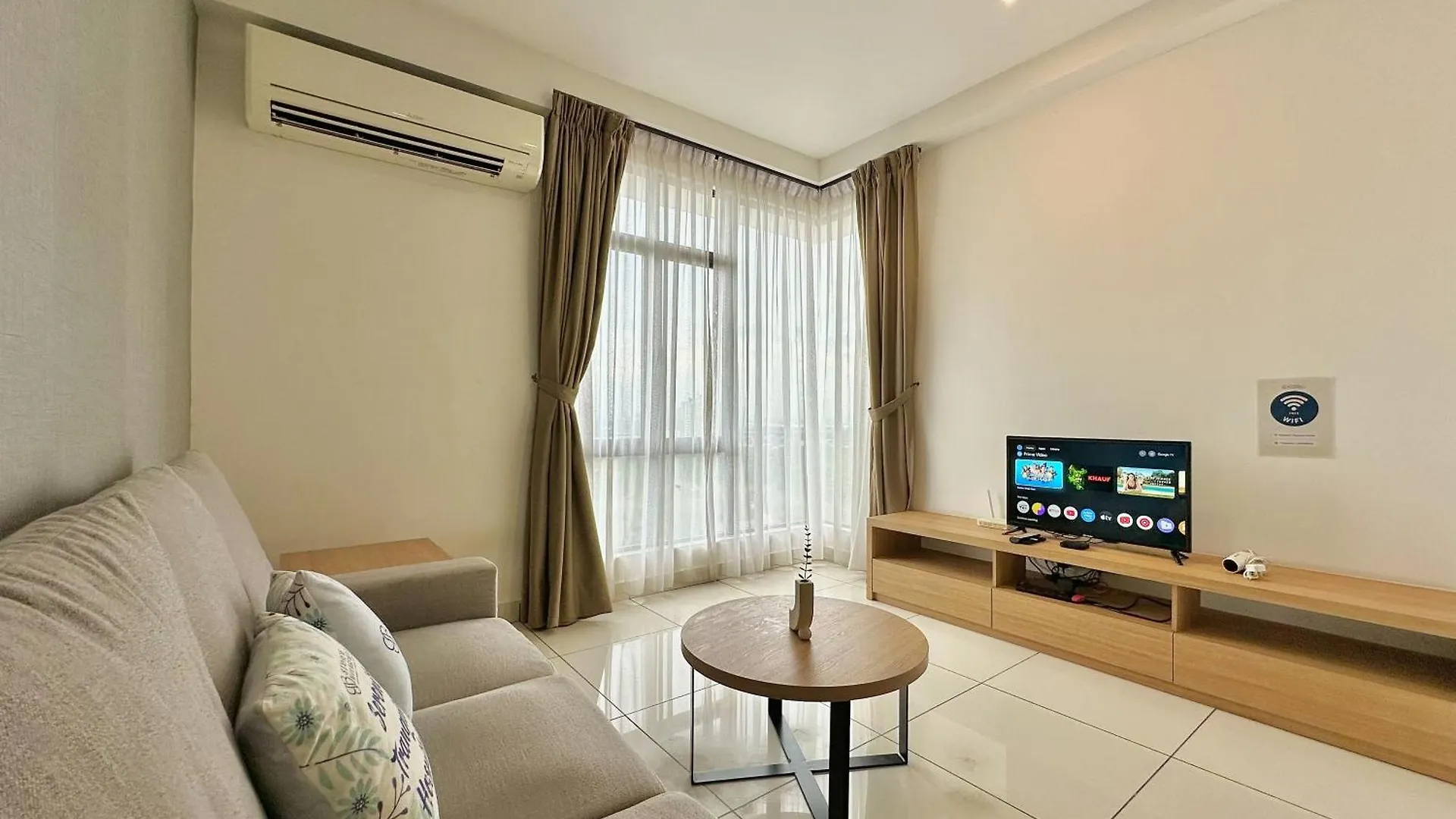 1 Tebrau Residences Near Mid Valley Southkey Jb Johor Bahru Lägenhet